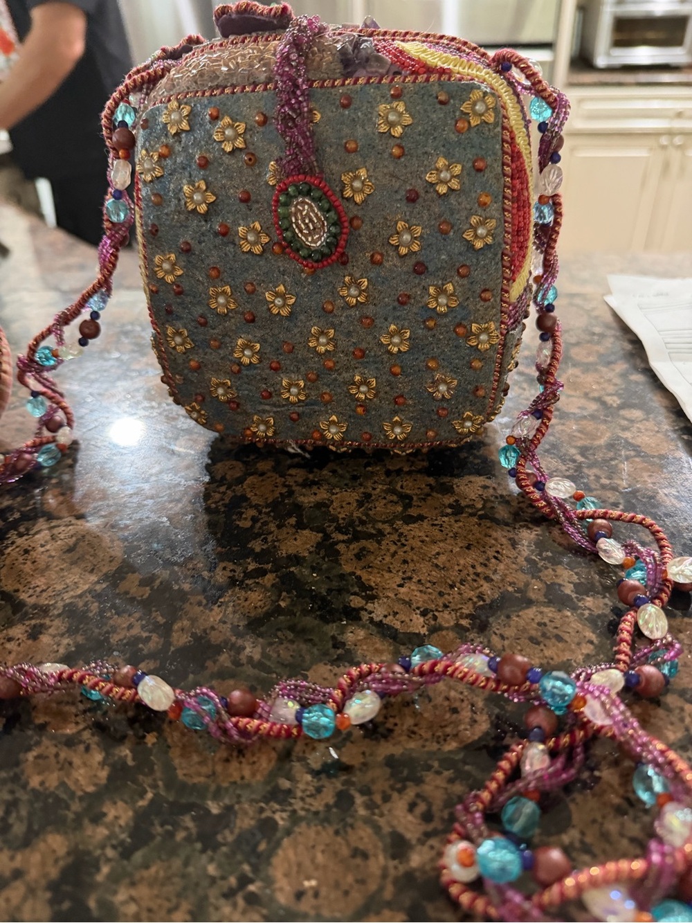 Embellished Beaded Floral Crossbody Bag - Multicolor - Picture 2 of 3